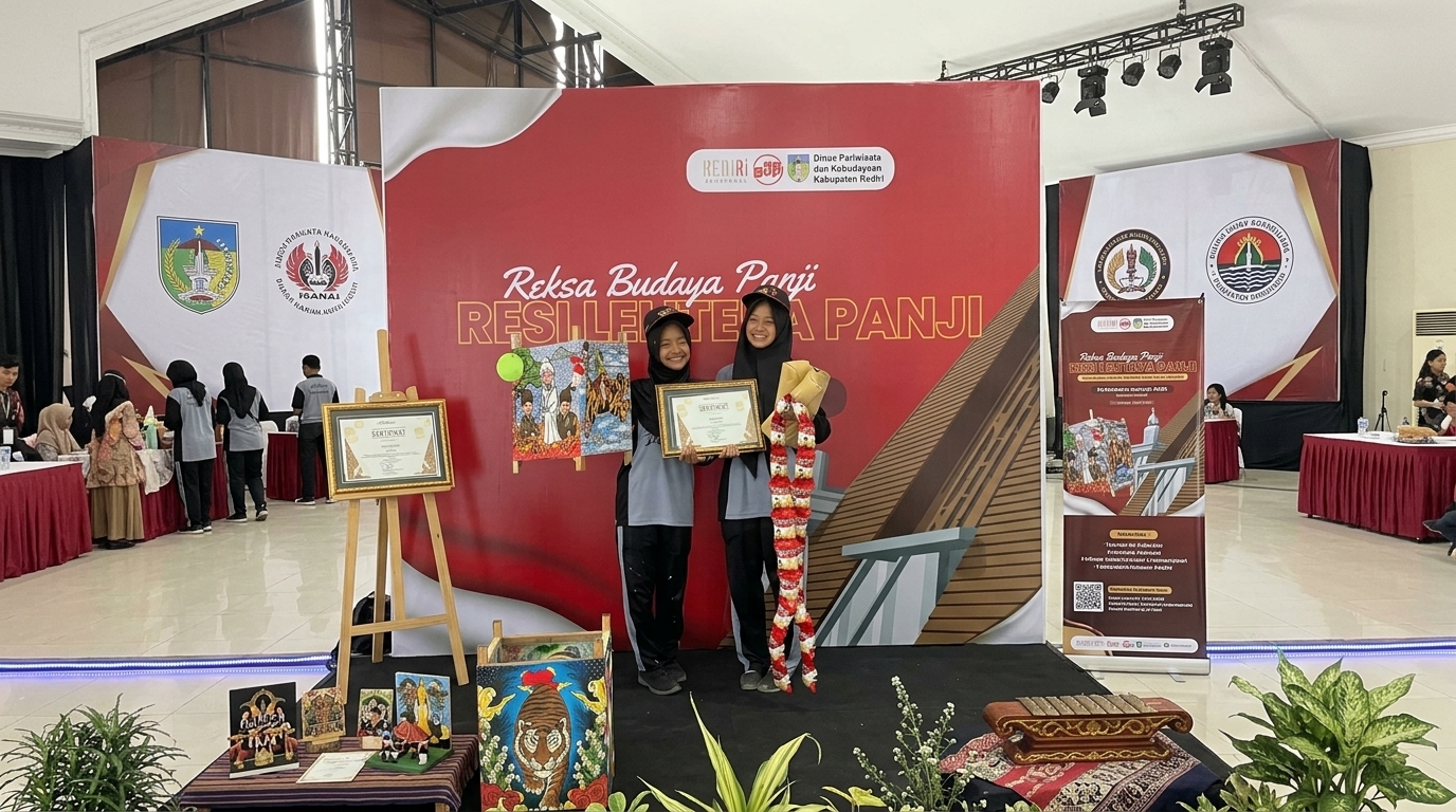 JUARA 3 LOMBA MELUKIS